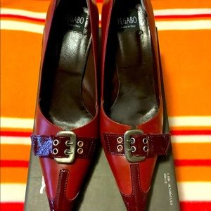 Pointy toed red leather pump